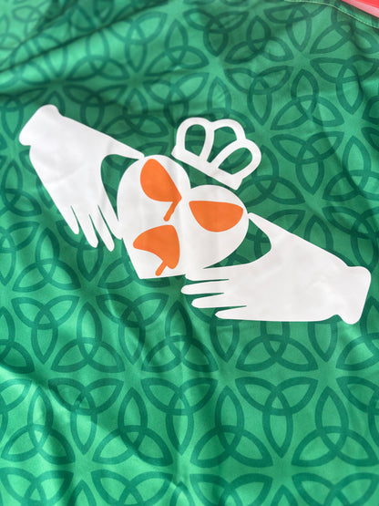 Kneecap Claddagh umbro green jersey