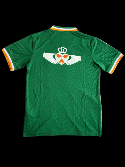Kneecap Claddagh umbro green jersey