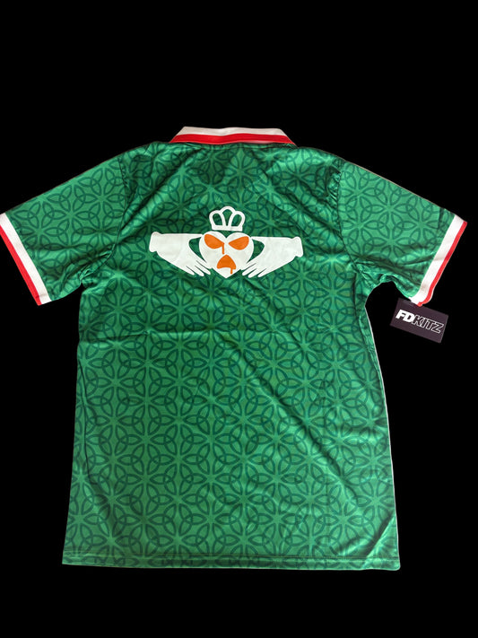 Kneecap Claddagh umbro green jersey