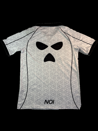 Kneecap white celtic knot jersey