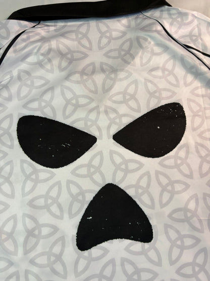 Kneecap white celtic knot jersey