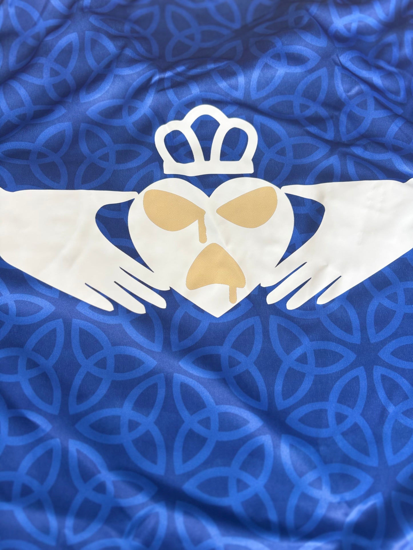 Kneecap Claddagh umbro blue