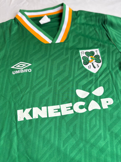 Kneecap Claddagh umbro green jersey